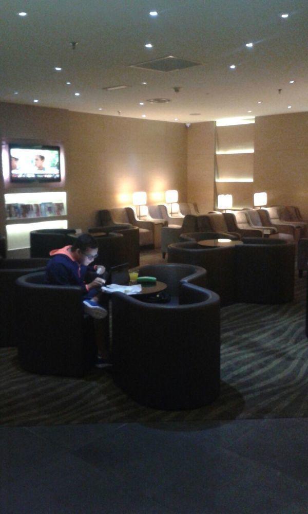 Hotel Plaza Premium Lounge à Bayan Lepas Extérieur photo